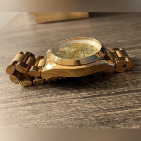 Michael Kors Oversized Gold Tone Watch - Picture 8 of 12